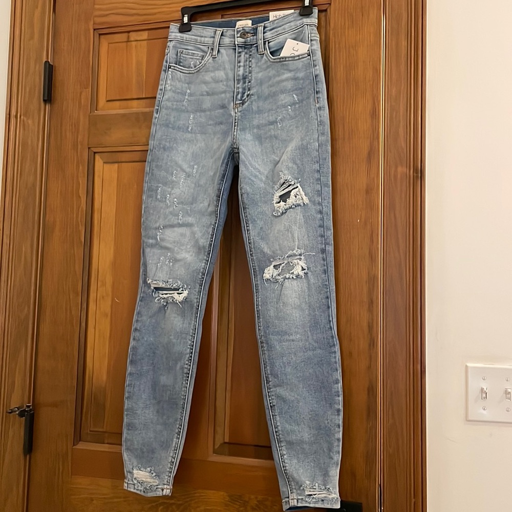 High Rise Distressed Jeans, Size 1/ 25 Regular, NWT. From local boutique.